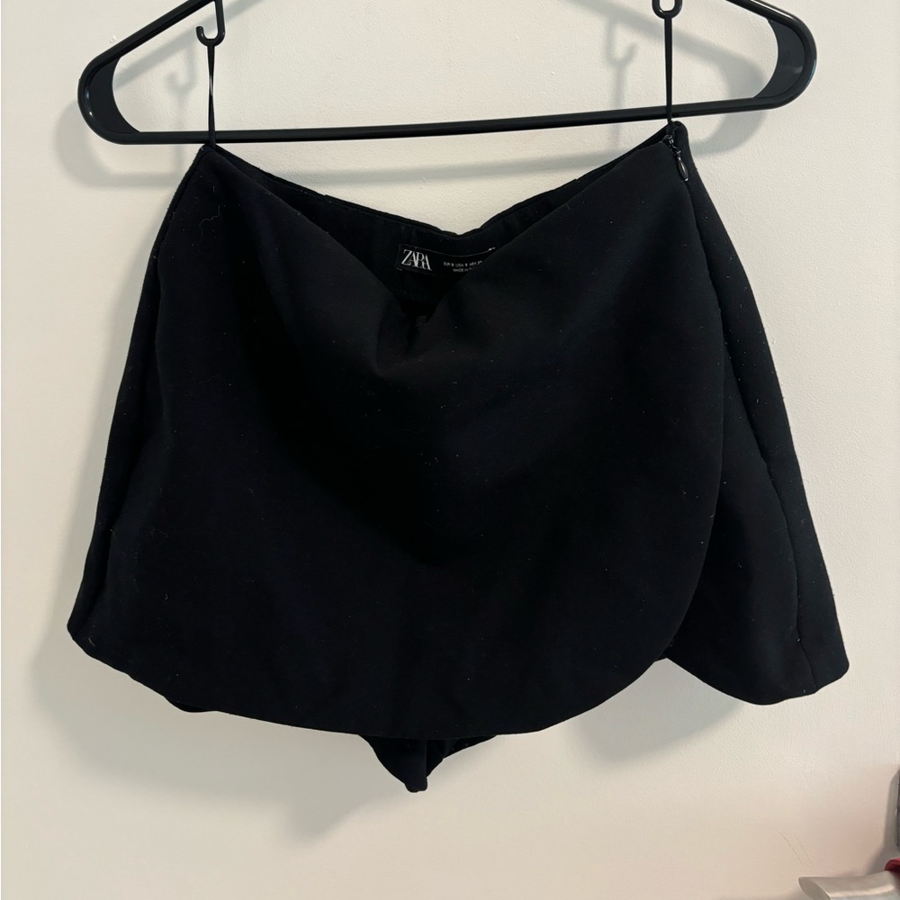 Zara black envelope skirt